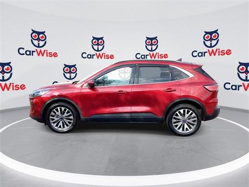 2022 Ford Escape Titanium