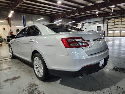 Ingot Silver 2019 Ford Taurus Limited