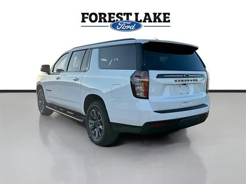2023 Chevrolet Suburban 4WD Z71