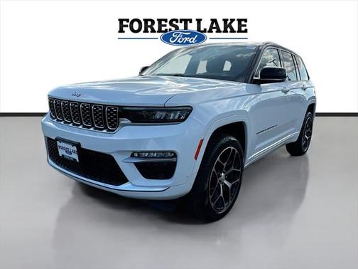 2022 Jeep Grand Cherokee Summit