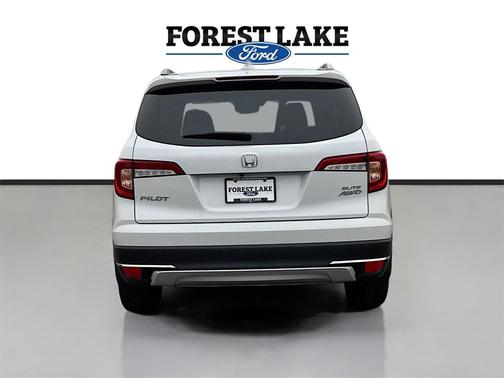 2022 Honda Pilot AWD Elite