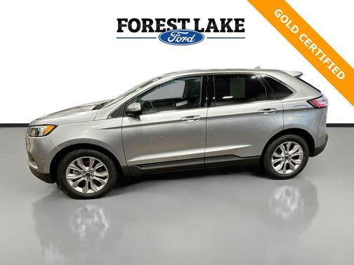 Iconic Silver Metallic 2024 Ford Edge Titanium