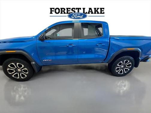 2023 GMC Canyon Base