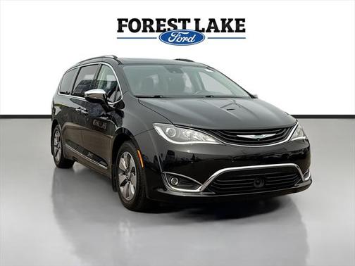 2018 Chrysler Pacifica Hybrid Limited