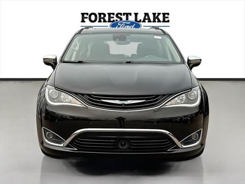 2018 Chrysler Pacifica Hybrid Limited