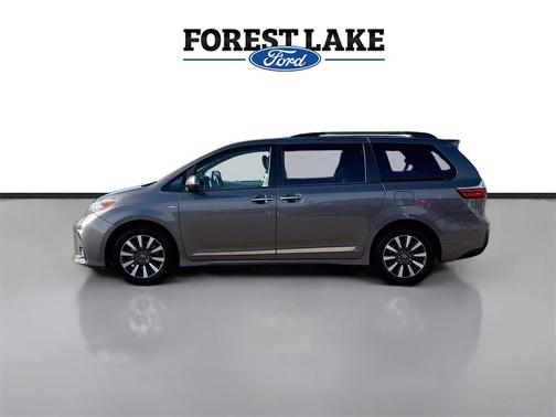 2019 Toyota Sienna XLE