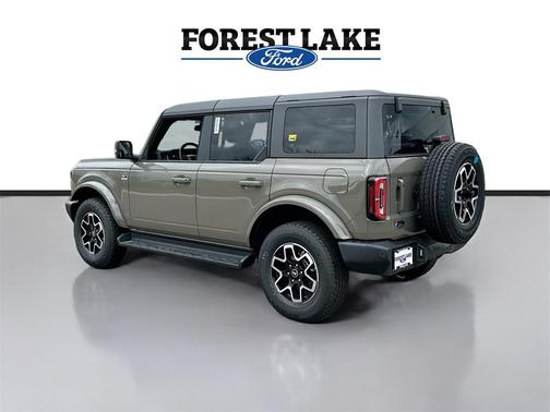 2025 Ford Bronco Outer Banks