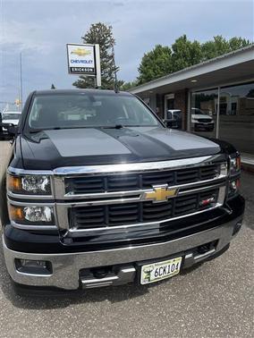 Photo 2 of 22 of 2014 Chevrolet Silverado 1500 LT