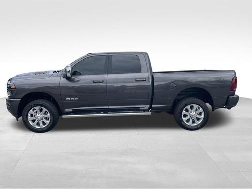 2025 RAM 2500 Laramie Crew Cab 4x4 6'4' Box