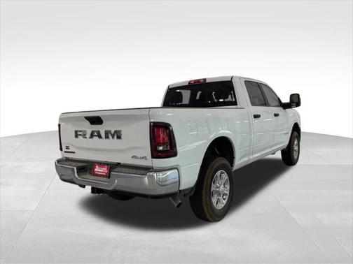 2025 RAM 2500 Big Horn Crew Cab 4x4 6'4' Box