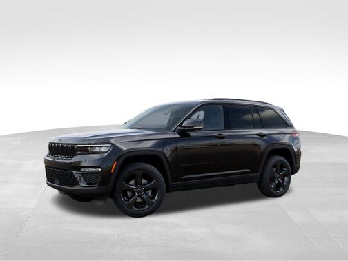 Diamond Black Crystal Pearlcoat 2025 Jeep Grand Cherokee Limited