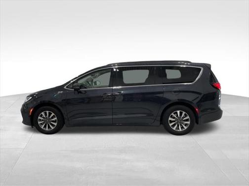 2021 Chrysler Pacifica Hybrid Touring L