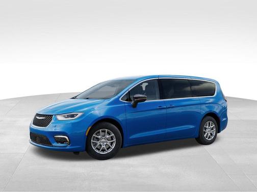 Hydro Blue Pearlcoat 2026 Chrysler Pacifica L