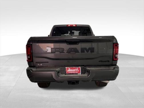 2025 RAM 2500 Big Horn Crew Cab 4x4 6'4' Box