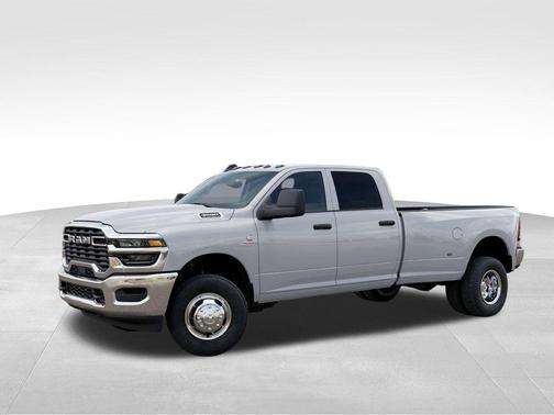 Bright White Clearcoat 2026 RAM 3500 Tradesman