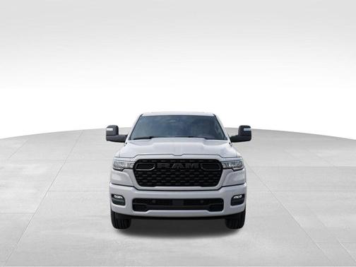 Bright White Clearcoat 2026 RAM 1500 Big Horn/Lone Star