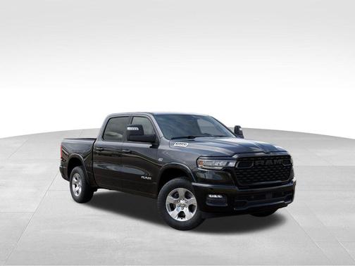 Diamond Black Crystal Pearlcoat 2026 RAM 1500 Big Horn/Lone Star