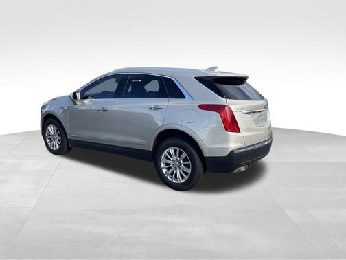 2017 Cadillac XT5 Base
