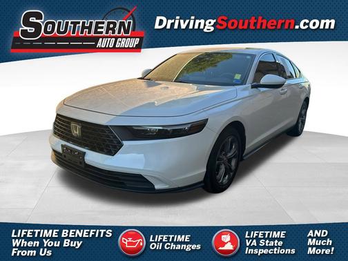 Platinum White Pearl 2024 Honda Accord EX