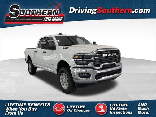 2025 RAM 2500 Big Horn Crew Cab 4x4 6'4' Box