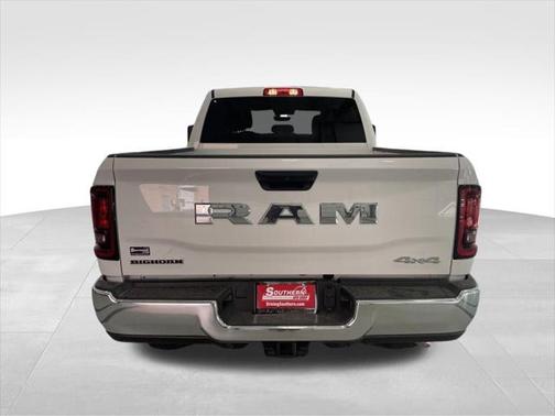 2025 RAM 2500 Big Horn Crew Cab 4x4 6'4' Box