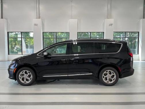 2021 Chrysler Pacifica Limited