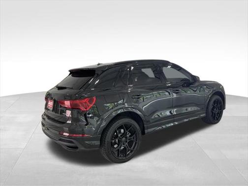 2024 Audi Q3 45 S line Premium Plus