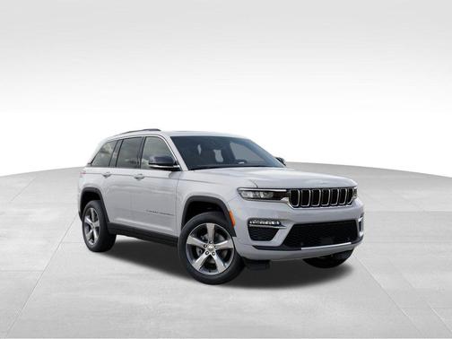 Bright White Clearcoat 2025 Jeep Grand Cherokee Limited