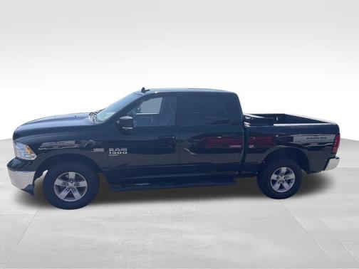 2020 RAM 1500 Classic SLT