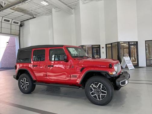2025 Jeep Wrangler 4-Door Sahara 4x4