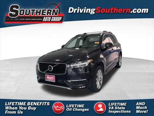 2017 Volvo XC90 T6 Momentum