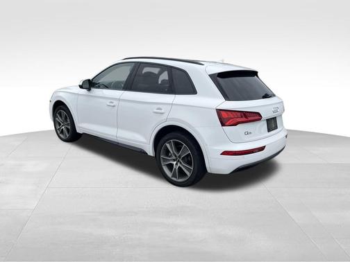 2019 Audi Q5 2.0T Premium Plus