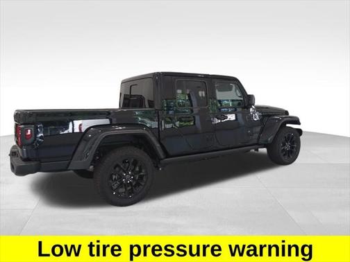 2024 Jeep Gladiator Sport