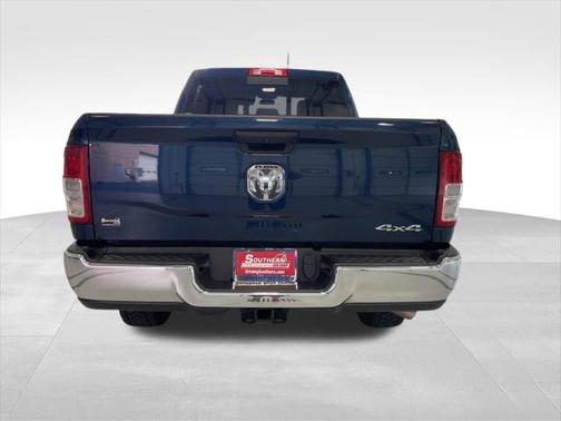 2021 RAM 2500 Tradesman Crew Cab 4x4 6'4' Box