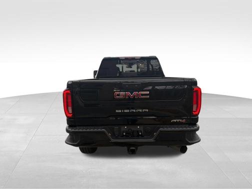 2023 GMC Sierra 3500 AT4