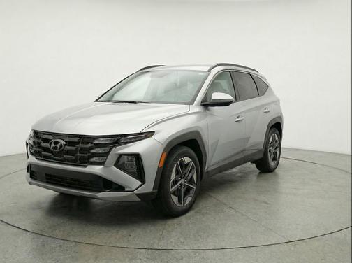 Shimmering Silver 2025 Hyundai TUCSON SEL