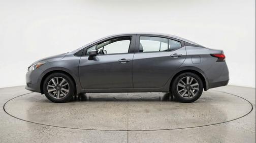 Gun Metallic 2025 Nissan Versa 1.6 SV