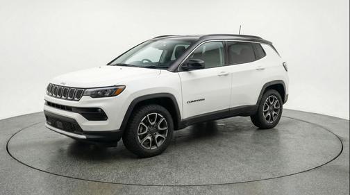 Bright White Clearcoat 2025 Jeep Compass Trailhawk