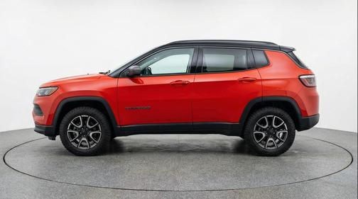 Red Hot Pearlcoat 2025 Jeep Compass Trailhawk