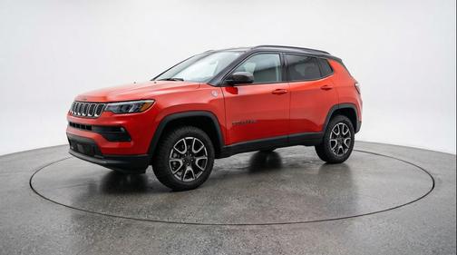 Red Hot Pearlcoat 2025 Jeep Compass Trailhawk