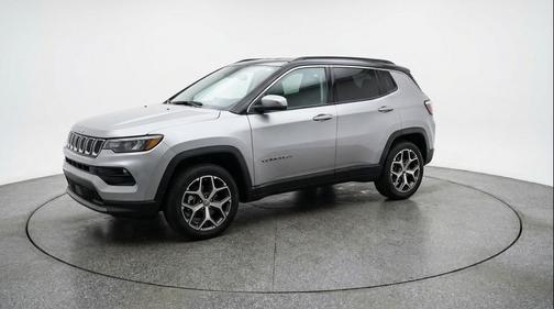 Silver Zynith Metallic Clearcoat 2025 Jeep Compass Limited