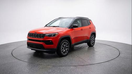 Red Hot Pearlcoat 2025 Jeep Compass Trailhawk