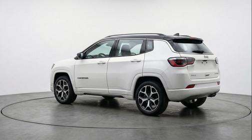 Bright White Clearcoat 2025 Jeep Compass Limited
