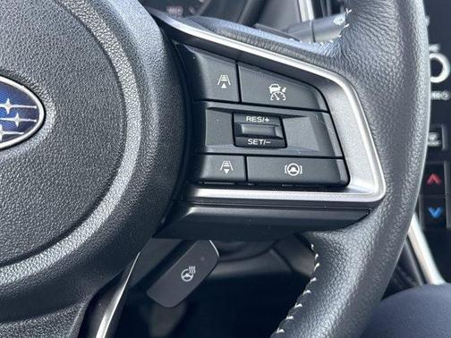 Crystal White Pearl 2025 Subaru Legacy