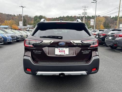 2023 Subaru Outback Touring