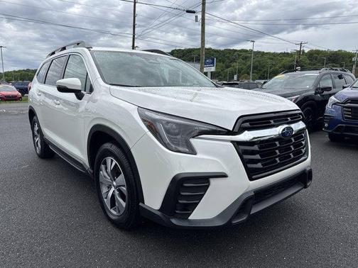Crystal White Pearl 2023 Subaru Ascent Premium 7-Passenger
