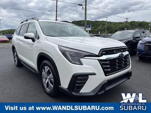 Crystal White Pearl 2023 Subaru Ascent Premium 7-Passenger
