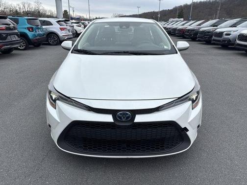 2022 Toyota Corolla Hybrid LE