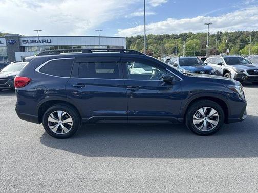 2024 Subaru Ascent Premium