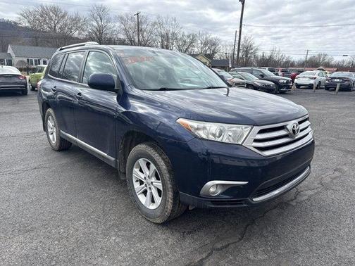 2012 Toyota Highlander SE